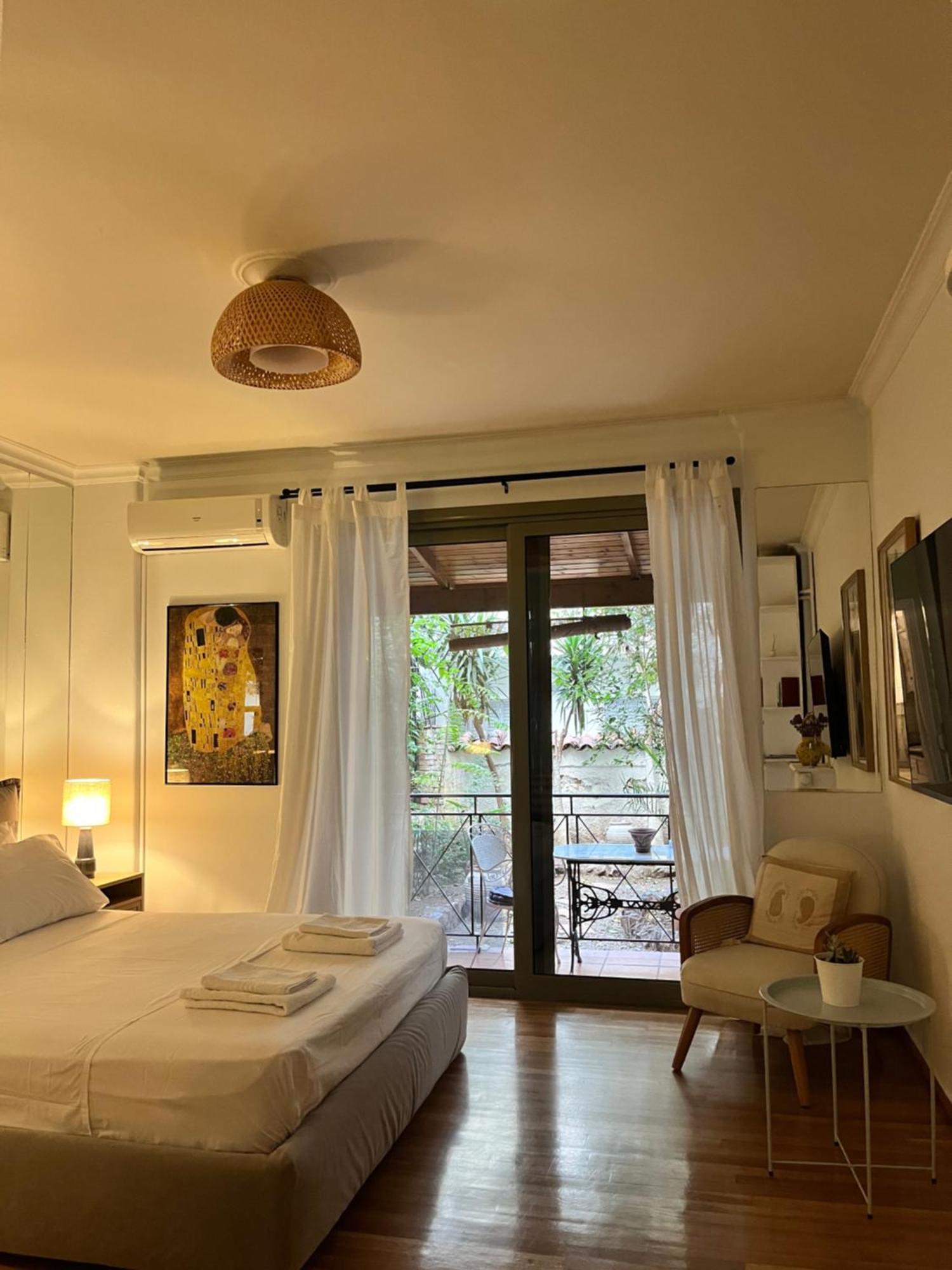 Quiet Apartment With Garden View In Kolonaki Athen Exterior foto